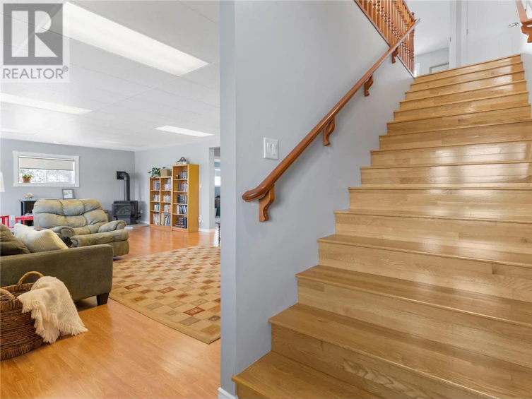 2190 Country Woods Road, Sorrento, BC, V0E 2W1 - 54
