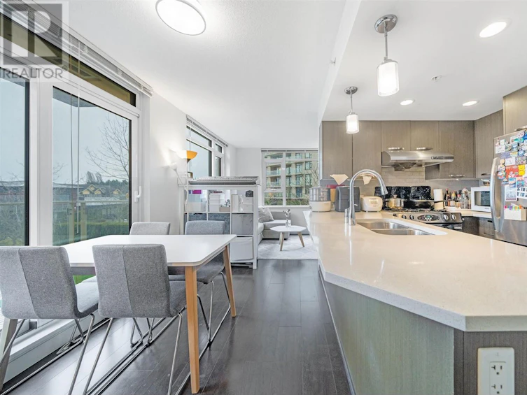 501-6888 Cooney Road, Richmond, BC, V6Y 0E1