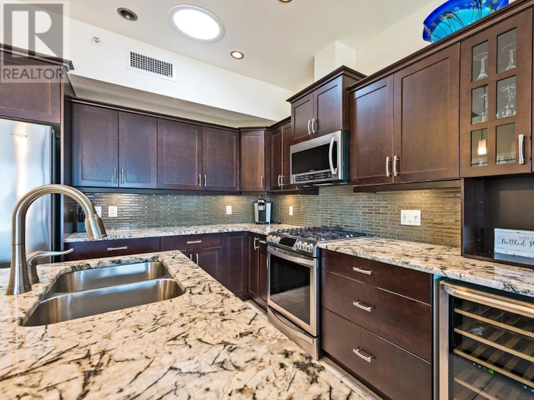 21-2000 Valleyview Drive, Trail, BC, V0H 1V6 - 3