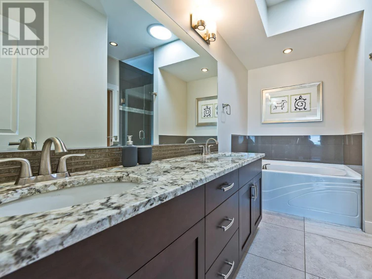 21-2000 Valleyview Drive, Trail, BC, V0H 1V6 - 9