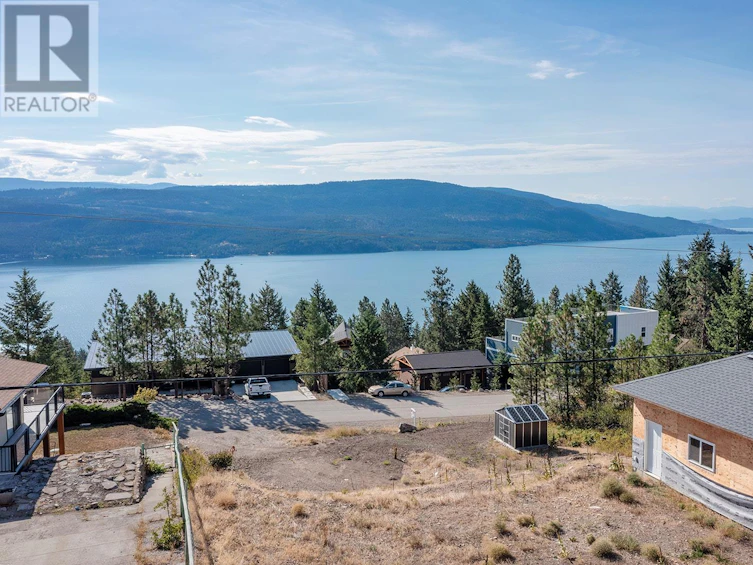 538 Mountain Drive, West Kelowna, BC, V1H 2B8