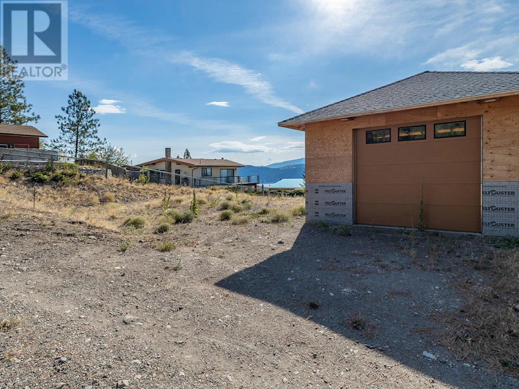 538 Mountain Drive, West Kelowna, BC, V1H 2B8 - 6