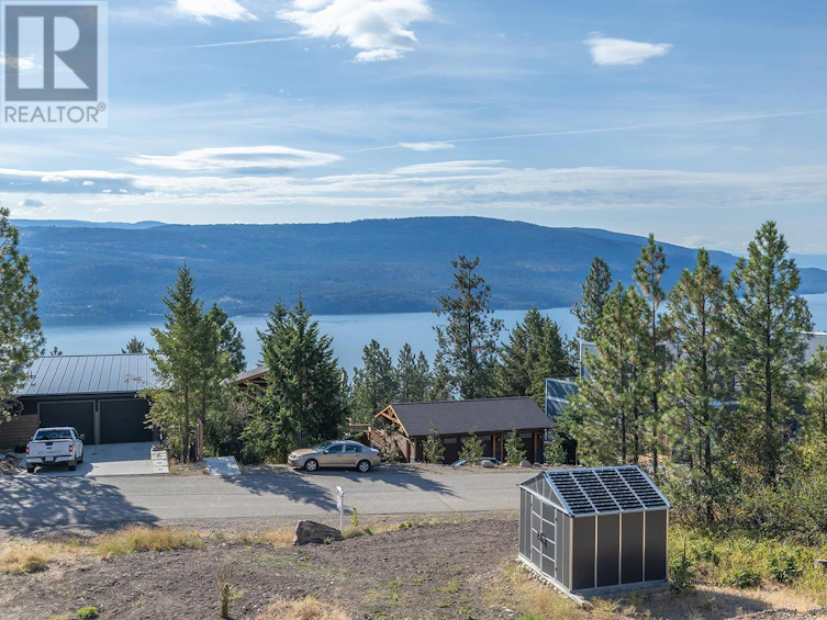 538 Mountain Drive, West Kelowna, BC, V1H 2B8 - 9