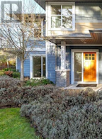 680 Strandlund Ave