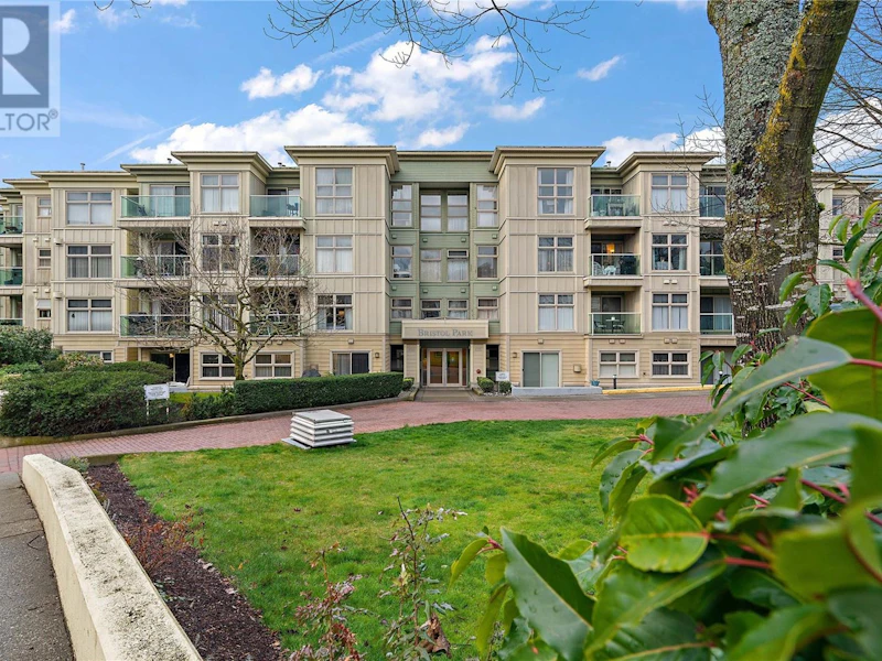 302 - 535 Manchester Road, Victoria BC V8T 5J1