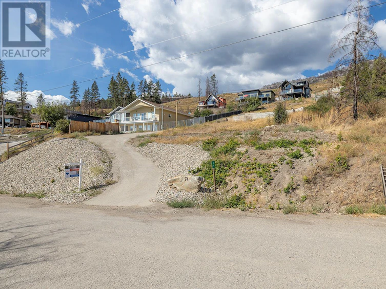 74 Elliot Road, West Kelowna, BC, V1H 2E4 - 12