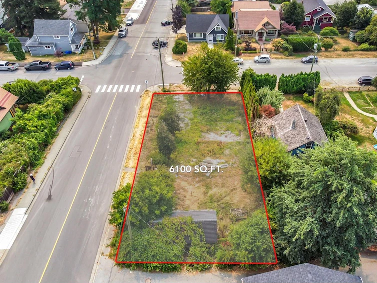 33091 3rd Avenue, Mission, BC, V2V 1N6 - 2