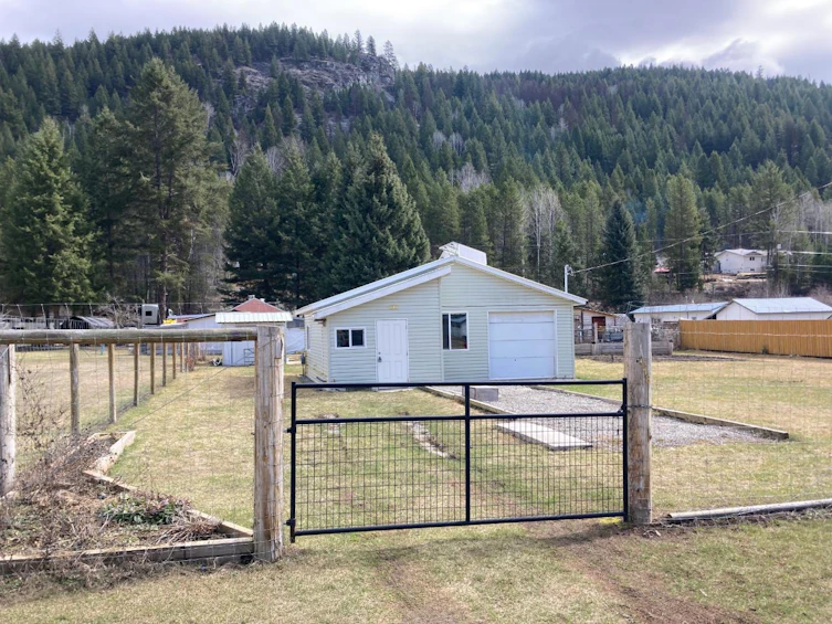 618 N Kimberley Avenue N Avenue, Greenwood, BC, V0H 1J0