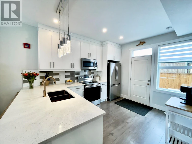 103-1273 Government Street, Penticton, BC, V2A 4V6