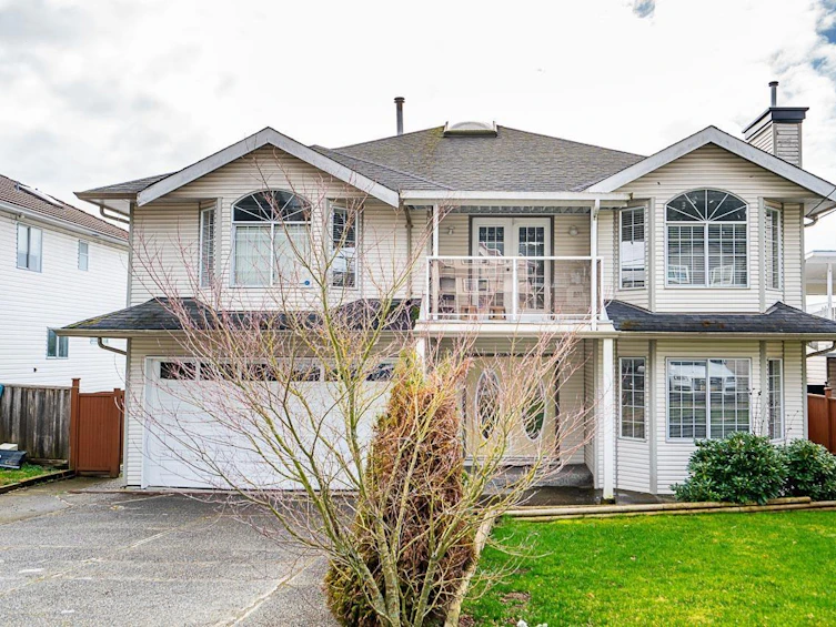 14332 68 Avenue, Surrey, BC, V3W 2H4