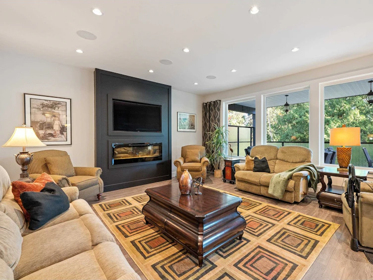 4814 201 Street, Langley, BC, V3A 1P4 - 2