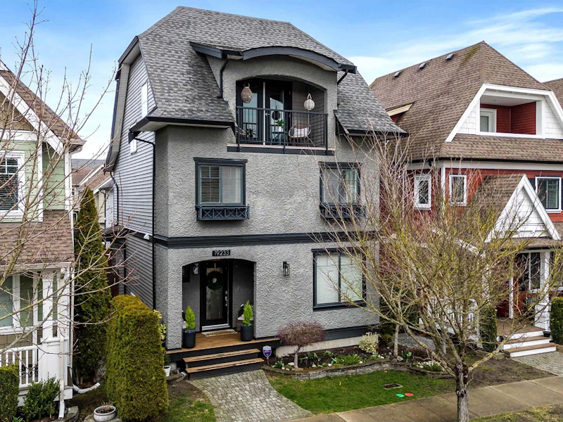 19233 69a Avenue, Surrey BC V4N 6K4