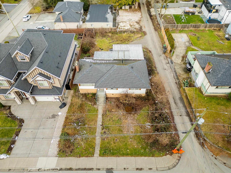 12989 102nd Avenue, Surrey BC V3T 1N3