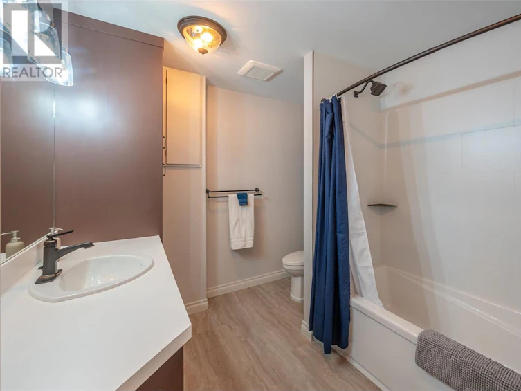 271-2450 Radio Tower Road, Osoyoos, BC, V0H 1T1 - 9