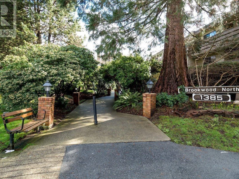 303 - 1385 Draycott Road, North Vancouver BC V7J 3K9