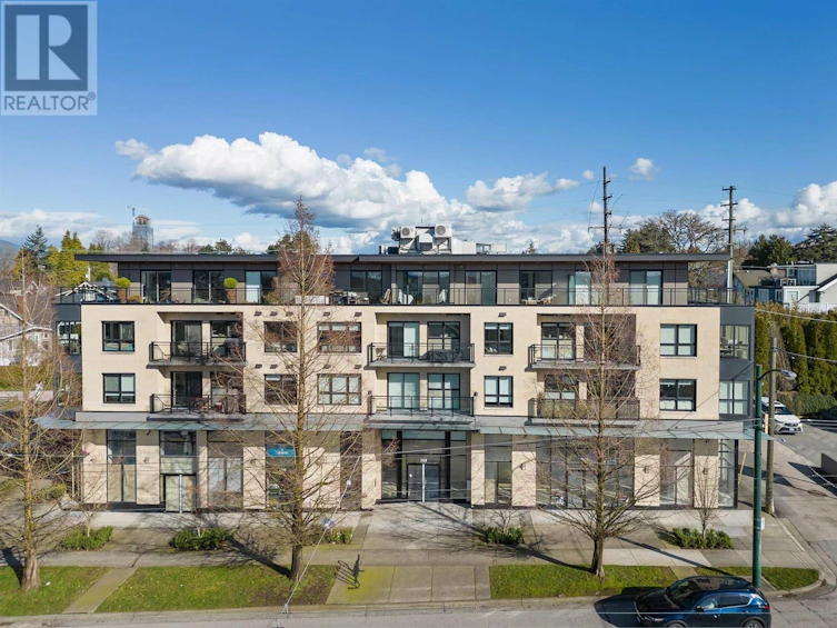 PH 1-3028 Arbutus Street, Vancouver, BC, V6J 3Z2