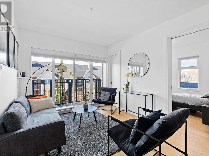 210 - 215 Brookes Street, New Westminster BC V3M 0G5