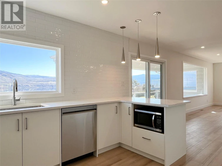 827 91st Street, Osoyoos, BC, V0H 1V1 - 19