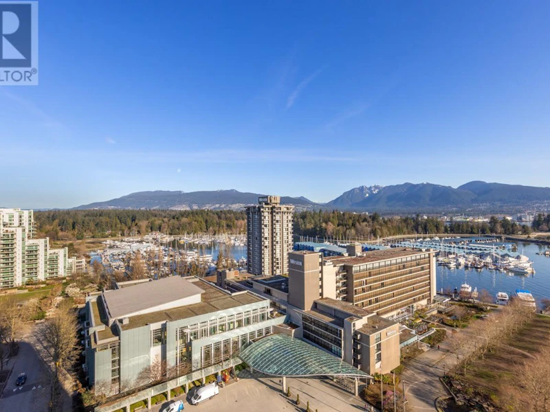 1802 - 560 Cardero Street, Vancouver BC V6G 3E9