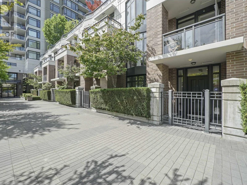 5 - 6351 Buswell Street, Richmond BC V6Y 0A4