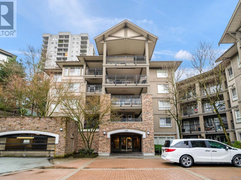 215 - 9283 Government Street, Burnaby BC V3N 0A5