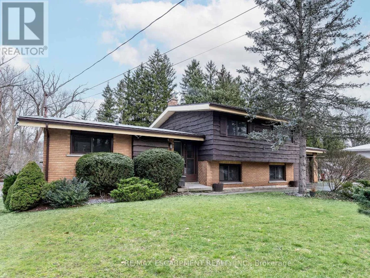 108 Lowden Avenue, Hamilton, ON, L9G 3A3