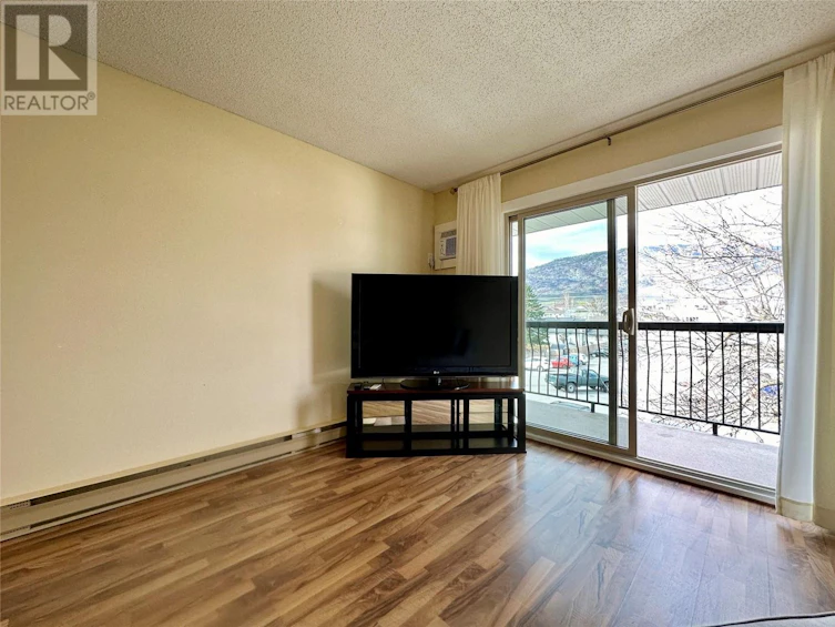 203-11 Jonagold Place, Osoyoos, BC, V0H 1V7 - 11