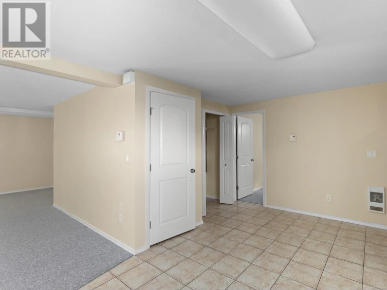 940 Mayfair Road, Kelowna, BC, V1X 5G8 - 36