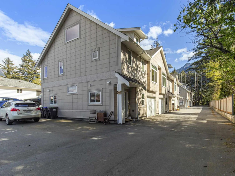 1-548 Park Street, Hope, BC, V0X 1L0