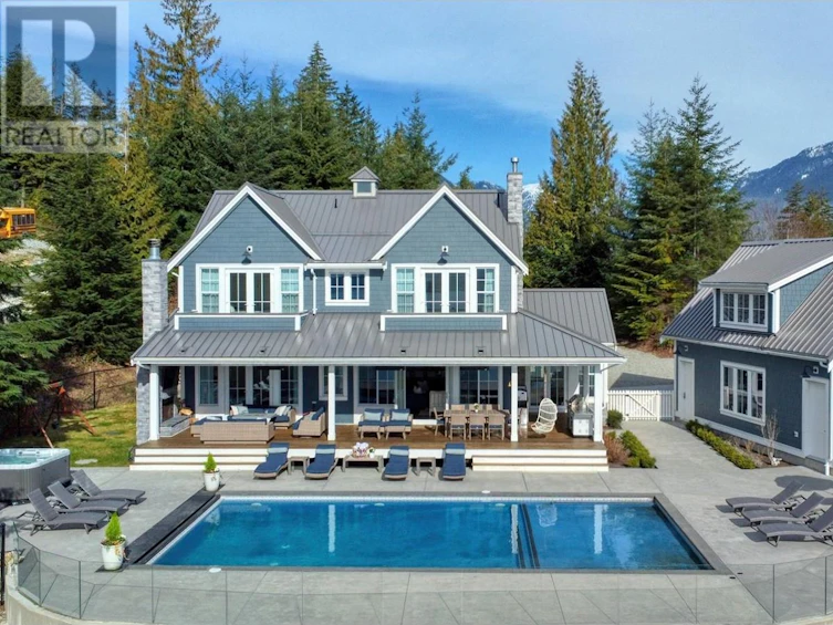 165 Witherby Road, Gibsons, BC, V0N 1V6