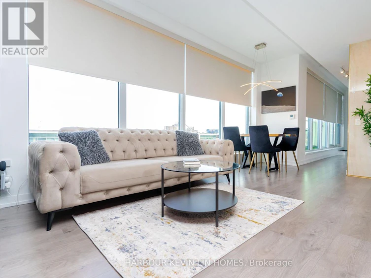 205-950 Portage Parkway, Vaughan, ON, L4K 0J7