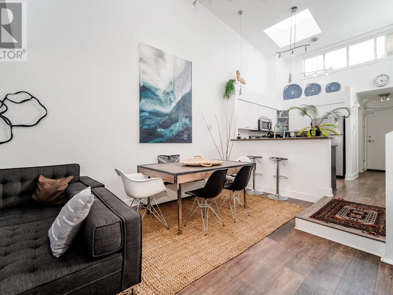 406 - 1718 Venables Street, Vancouver BC V5L 2H4