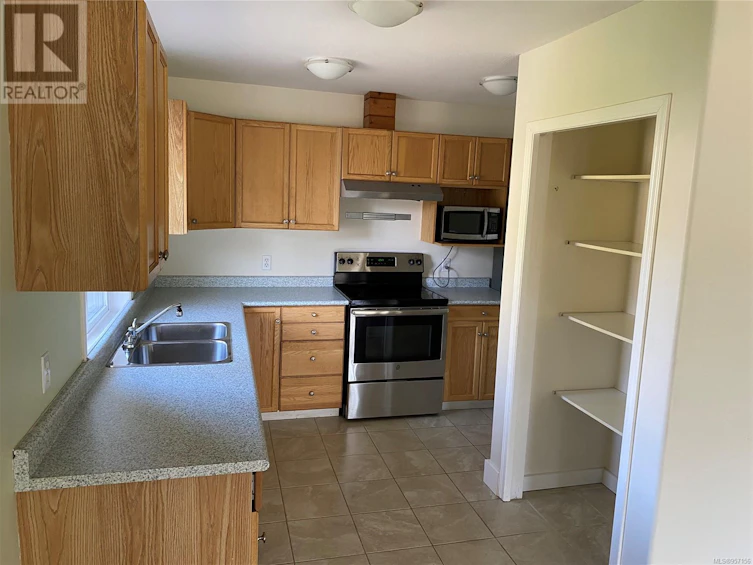 560 4th Street, Courtenay, BC, V9N 1H2 - 13