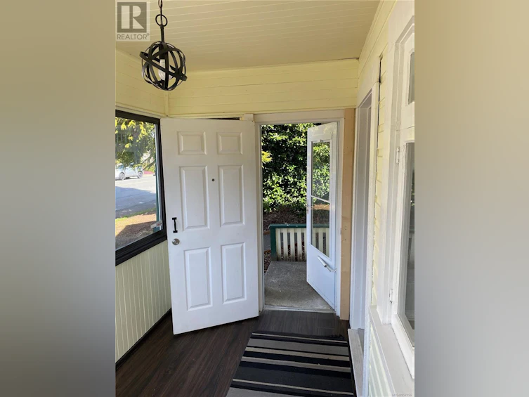 560 4th Street, Courtenay, BC, V9N 1H2 - 22
