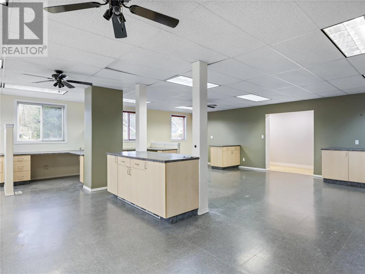 560 4th Street, Courtenay, BC, V9N 1H2 - 9