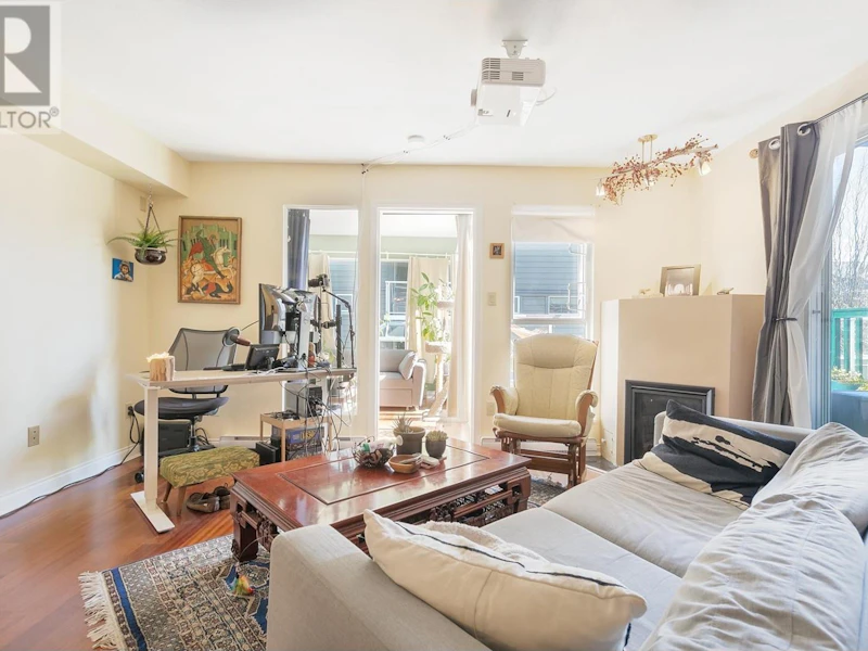 217 - 3480 Main Street, Vancouver BC V5V 3N2
