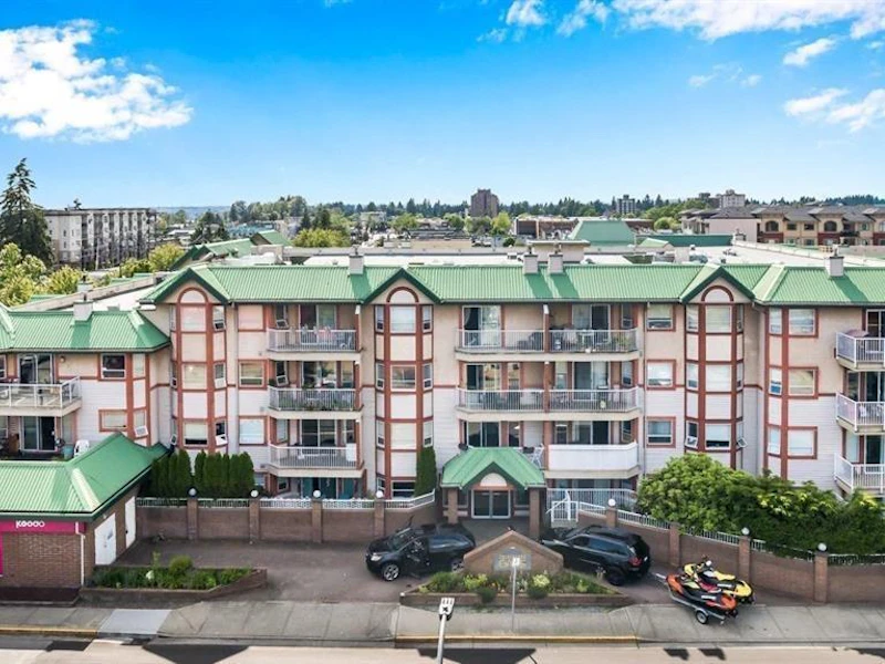 442 - 22661 Lougheed Highway, Maple Ridge BC V2X 2V4