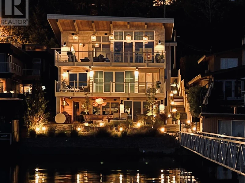 932 Alderside Road, Port Moody BC V3H 3A6