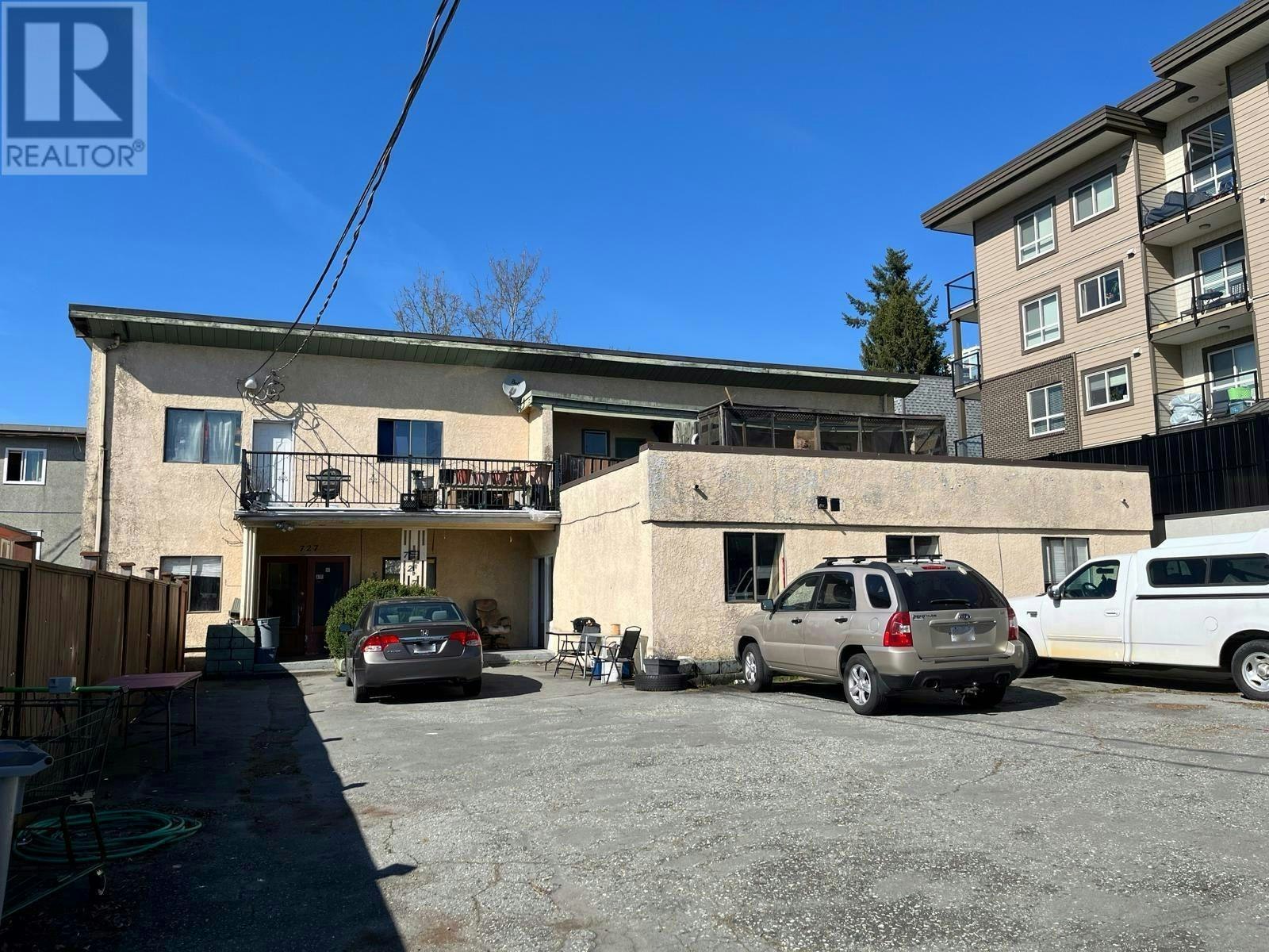 727 Fourth Avenue, New Westminster, BC, V3L 2W4