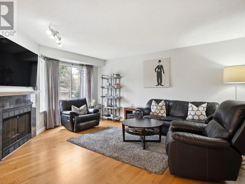 16 - 1190 Falcon Drive, Coquitlam BC V3E 2L1