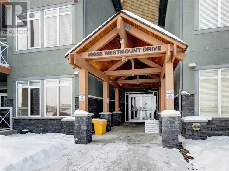 212,-1005 Westmount Drive, Strathmore, AB, T1P 0C3