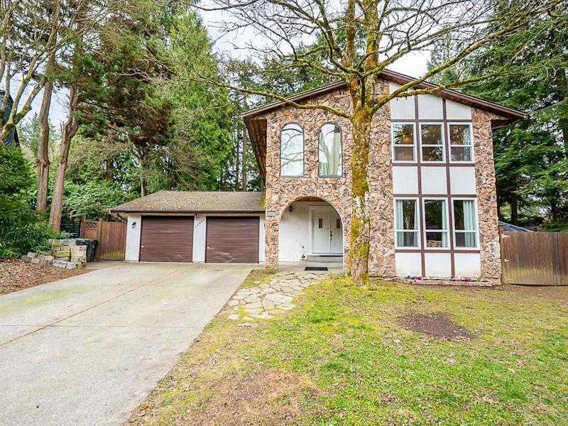 13985 Tallon Place, Surrey BC V3V 5X9