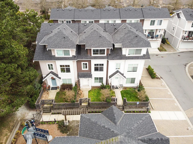 15-12073 62, Surrey, BC, V3X 0K4