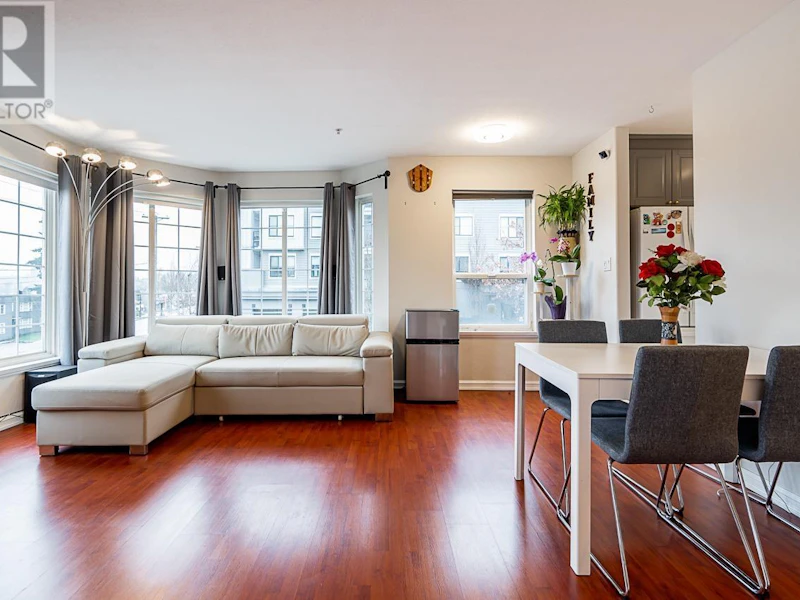 6 - 205 Lebleu Street, Coquitlam BC V3K 6Z5