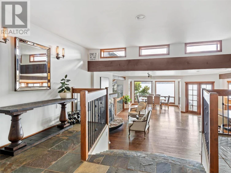 5142 Robinson Place, Peachland, BC, V0H 1X1 - 11