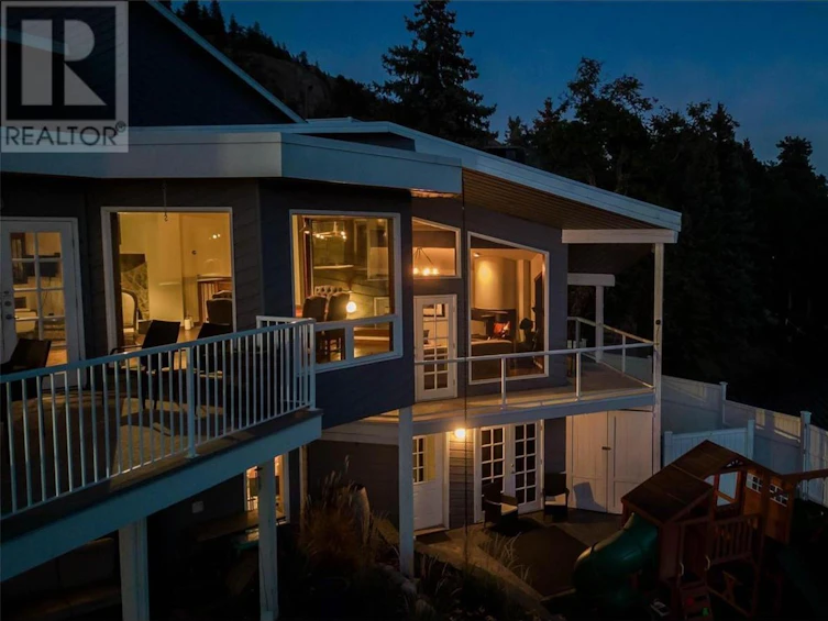 5142 Robinson Place, Peachland, BC, V0H 1X1 - 6