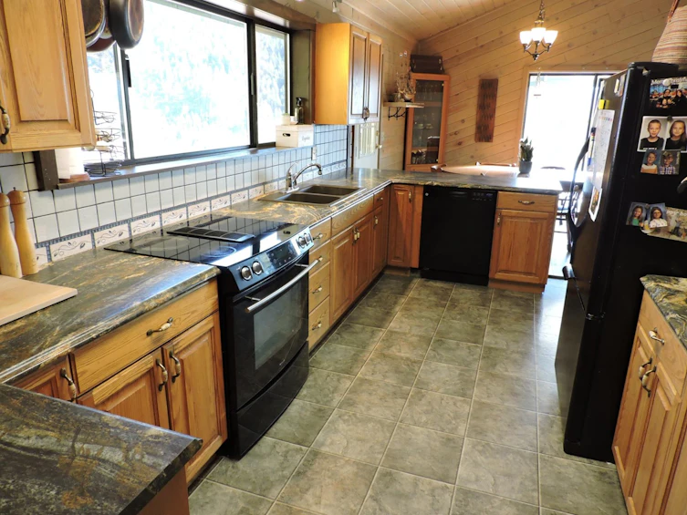 12590 Highway 3, Greenwood, BC, V0H 1M0 - 60