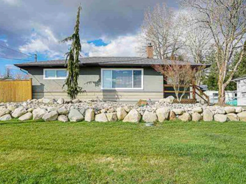 20995 72nd Avenue, Langley BC V2Y 2R5