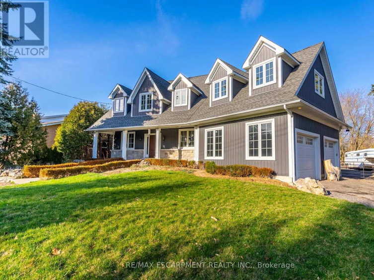 694 Centre Road, Hamilton, ON, L8N 2Z7