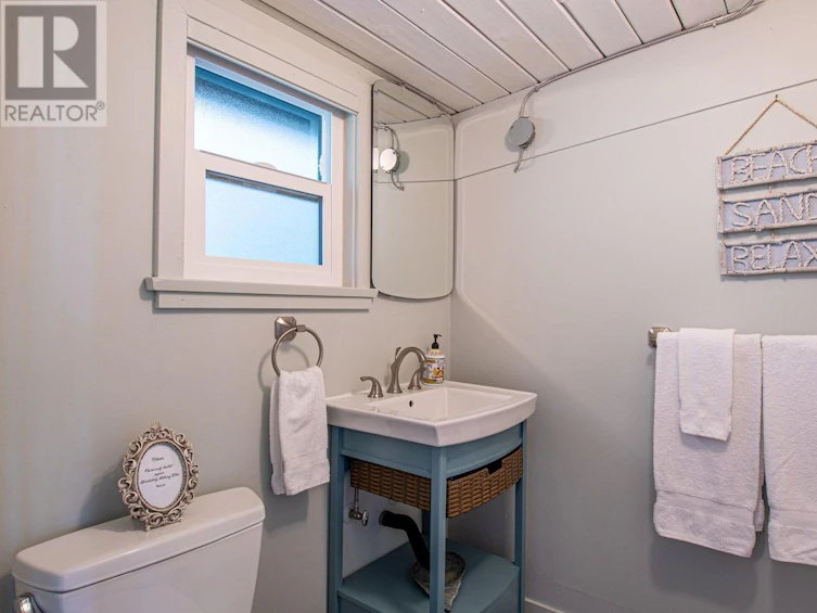 9224 Ardmore Drive, North Saanich, BC, V8L 3S1 - 29